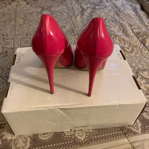 Prada Patent Leather Heels - Picture 4 of 4